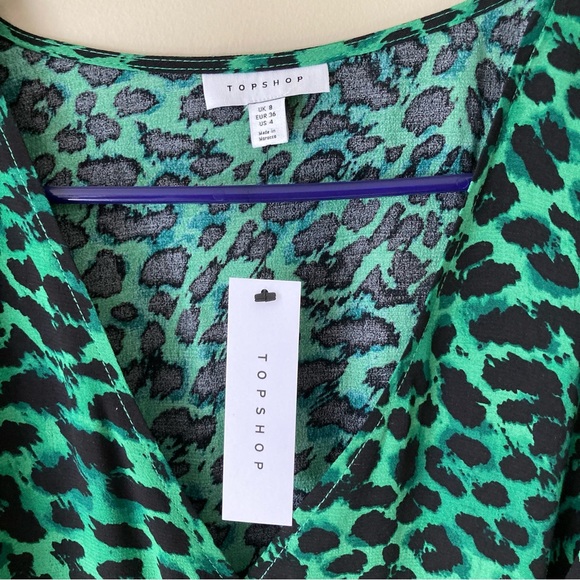 BNWT Topshop Animal Leopard Print Wrap Dress Green Size 4 - Picture 5 of 6